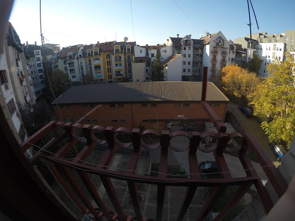 Violet Star Apartment Újvidék Kültér fotó